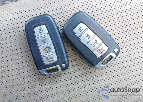 2012 Hyundai Sonata Hybrid z USA, uszkodzony, nr VIN KMHEC4A40CA034021